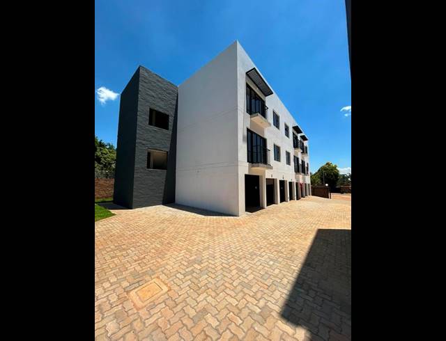 2 BEDROOM PROPERTY TO RENT IN FAERIE GLEN
